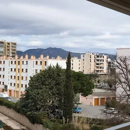 3p With Parking And Air Conditioning, Near The Sea. Saint-Raphaël